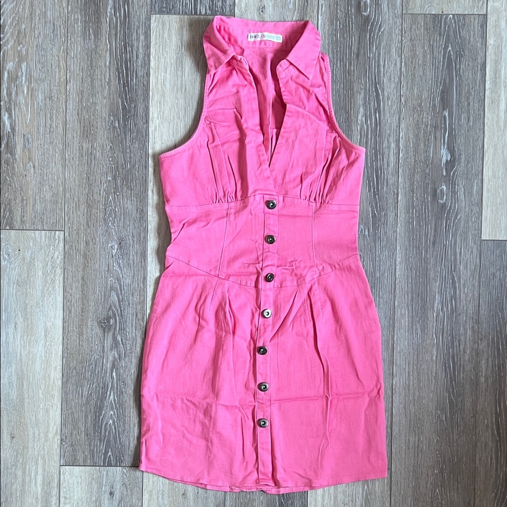 Pink Sleeveless Button-Down Dress
